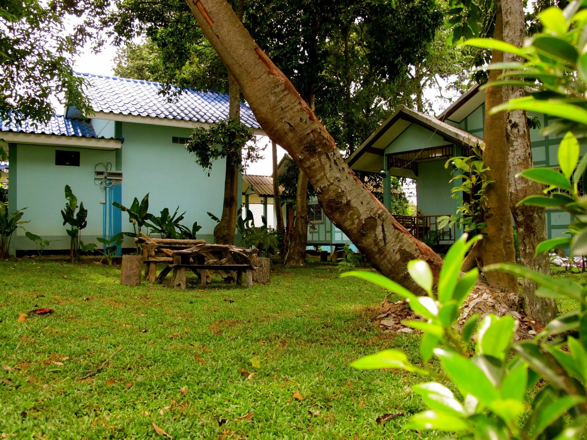 Chawlay Resort Koh Lipe Exterior photo