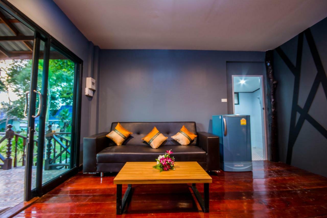 Chawlay Resort Koh Lipe Exterior photo